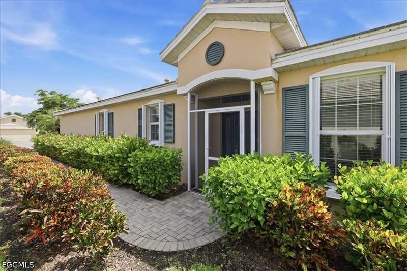 3 bedroom SingleFamilyResidence at 2612 Vareo Ct, Sandoval, Cape Coral — photo 1