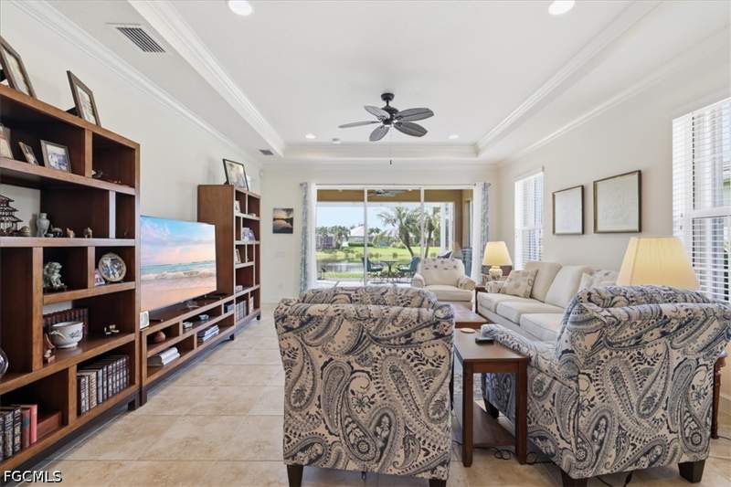 3 bedroom SingleFamilyResidence at 2612 Vareo Ct, Sandoval, Cape Coral — photo 5