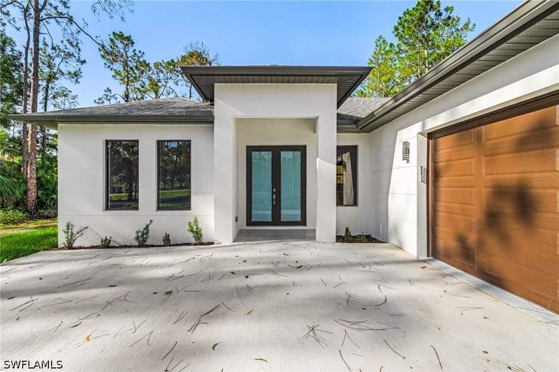 3 bedroom SingleFamilyResidence at 4210 66th Ave NE, Golden Gate Estates, Naples — photo 3