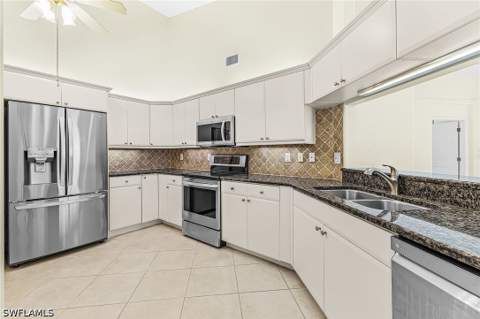 14994 Sterling Oaks Dr, Naples FL - photo 10 of 25