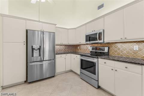 14994 Sterling Oaks Dr, Naples FL - photo 9 of 25
