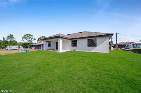 2603 36th St SW, Lehigh Acres FL - photo 6 of 7