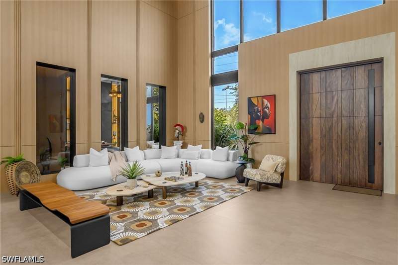 5 bedroom SingleFamilyResidence at 6616 Trail Blvd, Pine Ridge, Naples — photo 5