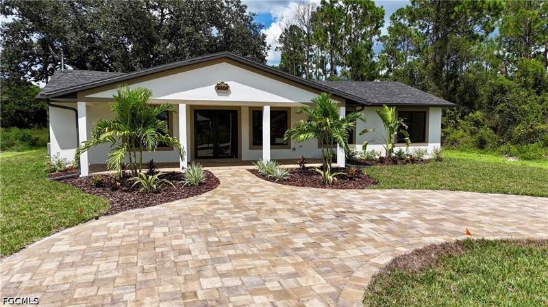 4 bedroom SingleFamilyResidence at 3508 4th St SW, Lehigh Acres, Lehigh Acres — photo 2