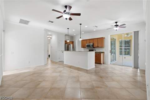 13170 Parkline Dr, Fort Myers FL - photo 9 of 34