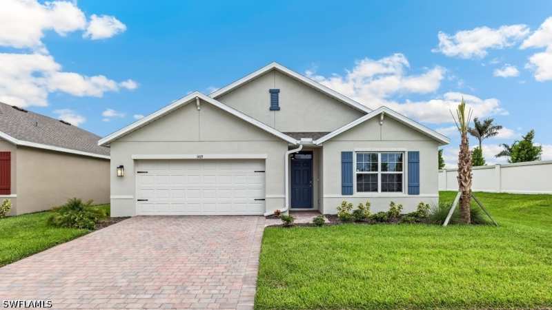 4 bedroom SingleFamilyResidence at 6137 Stratton Rd, Fort Myers, Fort Myers — photo 1