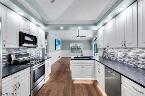 520 Raven Way, Naples FL - photo 11 of 27