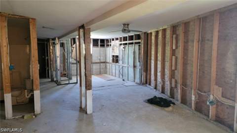 16945 Windcrest Dr, Fort Myers FL - photo 14 of 19