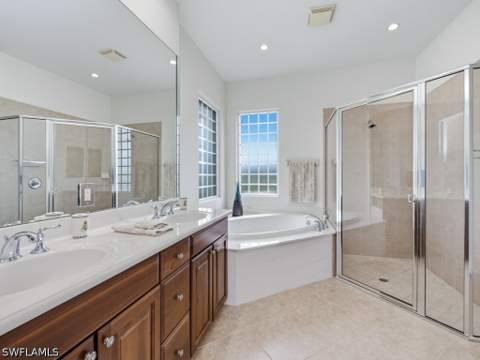 1446 Borghese Ln 101, Naples FL - photo 7 of 23