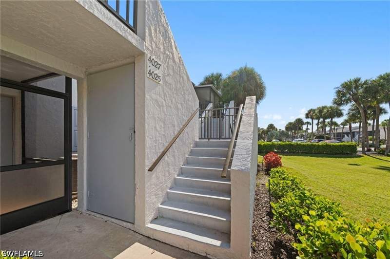 2 bedroom Condominium at 4027 Northlight Dr 4, Winterpark, Other — photo 2