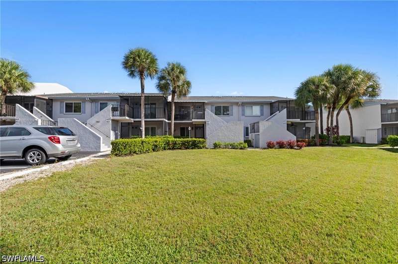 2 bedroom Condominium at 4027 Northlight Dr 4, Winterpark, Other — photo 4