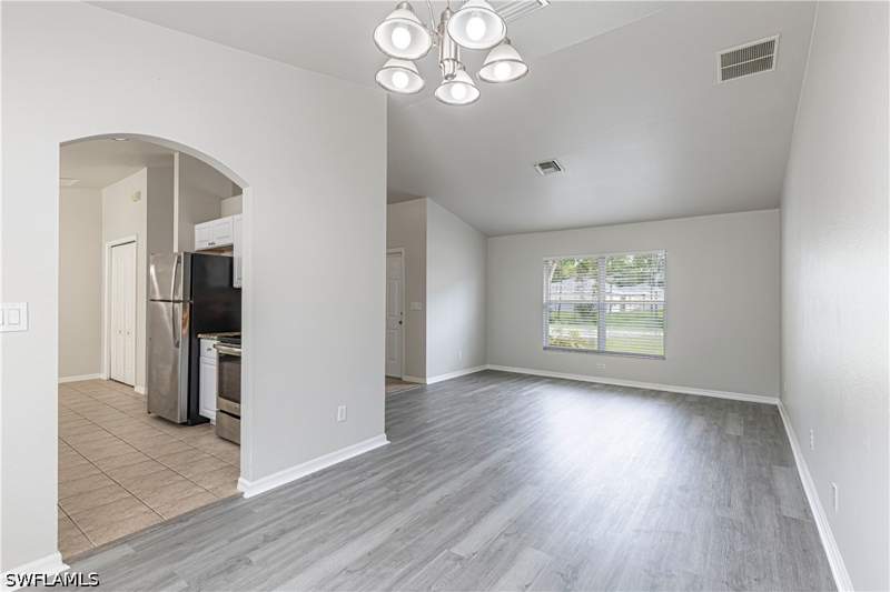 3 bedroom SingleFamilyResidence at 152 Ridgemont Dr, Greenbriar, Lehigh Acres — photo 2