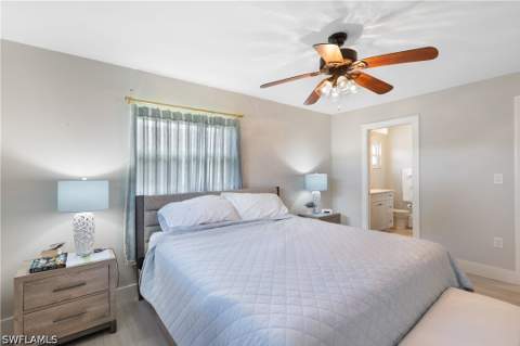 105 Jamaica Dr, Naples FL - photo 14 of 33