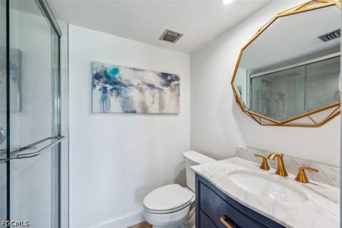 37 High Point Cir E 208, Naples FL - photo 11 of 19