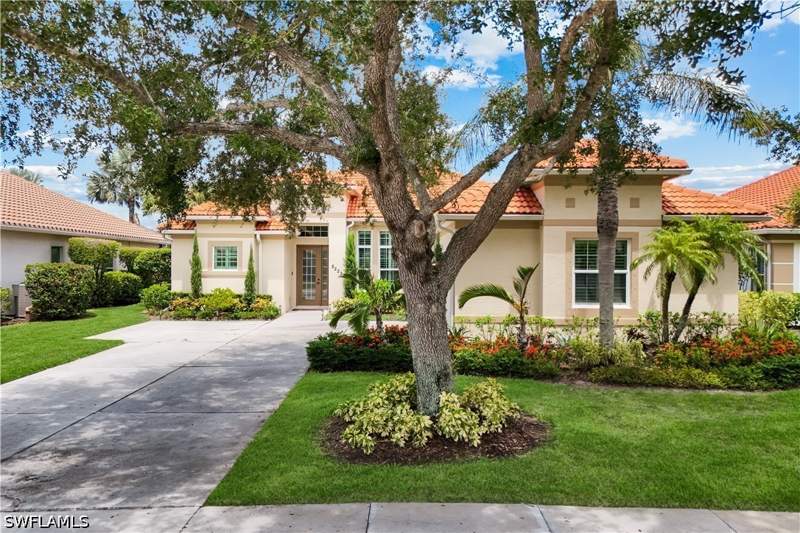 3 bedroom SingleFamilyResidence at 8223 Potomac Ln, Madison Park, Naples — photo 3