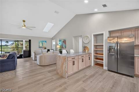 9076 Mockingbird Dr, Sanibel FL - photo 12 of 50