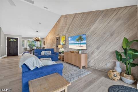 9076 Mockingbird Dr, Sanibel FL - photo 6 of 50