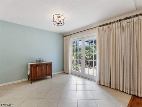 5853 Wyldewood Lakes Ct, Fort Myers FL - photo 8 of 33