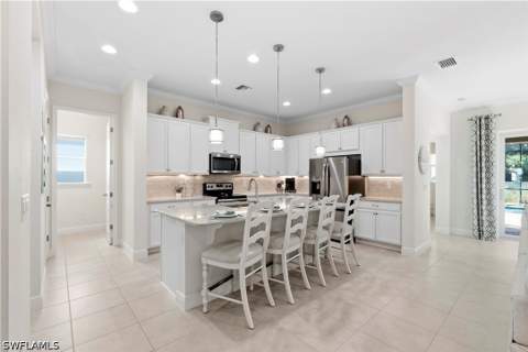 3636 Pilot Cir, Naples FL - photo 10 of 40