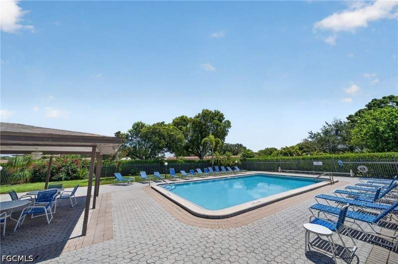 2 bedroom Attached at 13144 Burningtree Ave, Compass Pointe, Fort Myers — photo 3