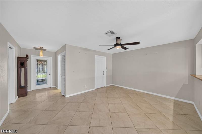 2 bedroom Attached at 13144 Burningtree Ave, Compass Pointe, Fort Myers — photo 5