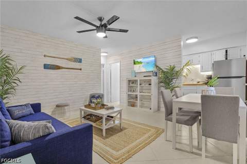 167 N Collier Blvd L4, Marco Island FL - photo 17 of 22