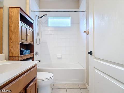 2798 Via Piazza Loop, Fort Myers FL - photo 19 of 45