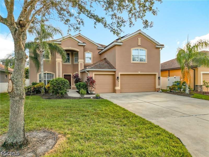 5 bedroom SingleFamilyResidence at 2798 Via Piazza Loop, Promenade West, Fort Myers — photo 2