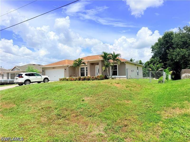 3 bedroom SingleFamilyResidence at 3706 28th St SW, Lehigh Acres, Lehigh Acres — photo 3