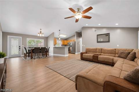 311 S Oak St, Labelle FL - photo 10 of 40