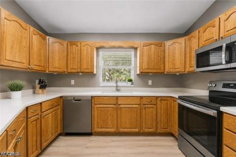 311 S Oak St, Labelle FL - photo 12 of 40