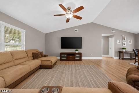311 S Oak St, Labelle FL - photo 8 of 40