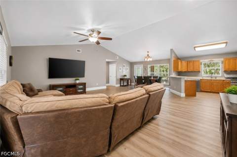 311 S Oak St, Labelle FL - photo 9 of 40