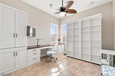 10694 Camarelle Cir, Fort Myers FL - photo 10 of 45