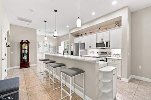 10694 Camarelle Cir, Fort Myers FL - photo 16 of 45