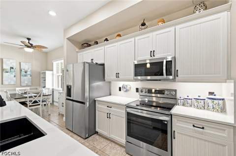 10694 Camarelle Cir, Fort Myers FL - photo 17 of 45