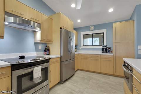 5376 Fox Hollow Dr 711, Naples FL - photo 10 of 50