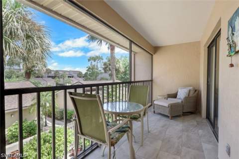 5376 Fox Hollow Dr 711, Naples FL - photo 7 of 50