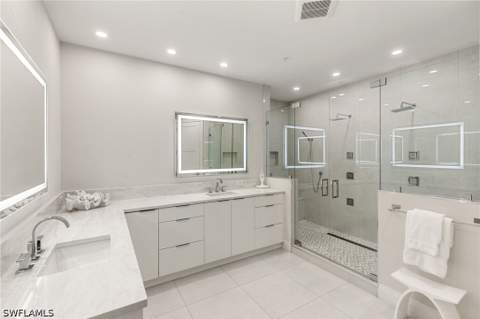 173 Colonade Cir 1401, Naples FL - photo 16 of 50