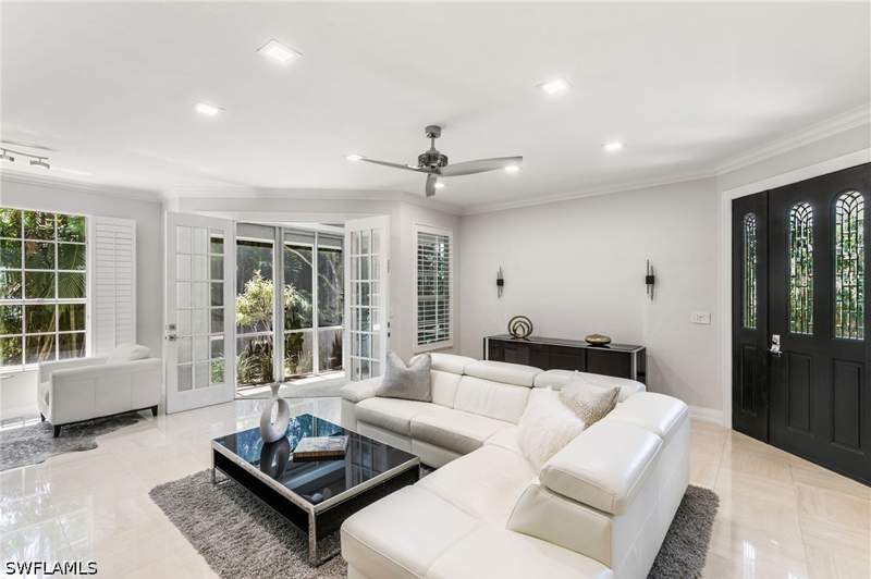 3 bedroom Condominium at 173 Colonade Cir 1401, Colonade, Naples — photo 3