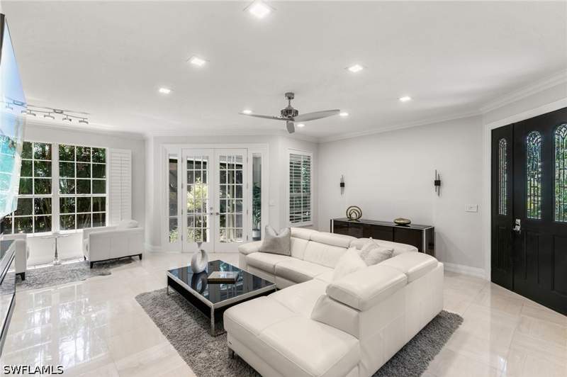 3 bedroom Condominium at 173 Colonade Cir 1401, Colonade, Naples — photo 4