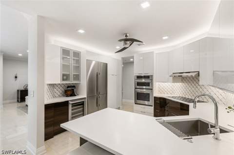 173 Colonade Cir 1401, Naples FL - photo 8 of 50