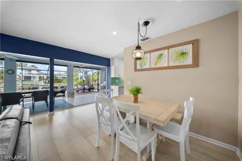 212 Angler Ct, Marco Island FL - photo 13 of 49