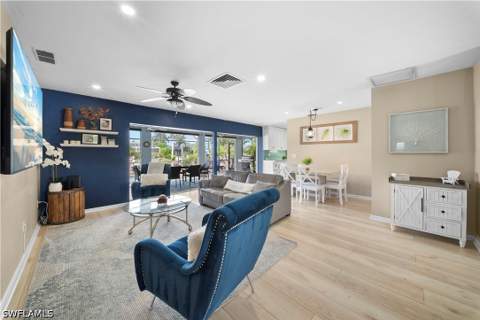 212 Angler Ct, Marco Island FL - photo 7 of 49