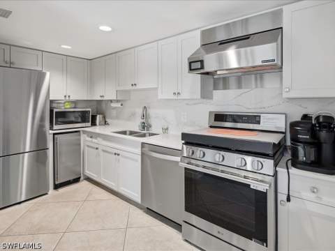26235 Hickory Blvd 8A, Bonita Springs FL - photo 16 of 37