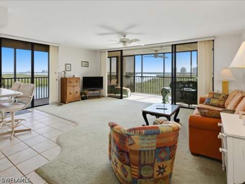 26235 Hickory Blvd 8A, Bonita Springs FL - photo 7 of 37
