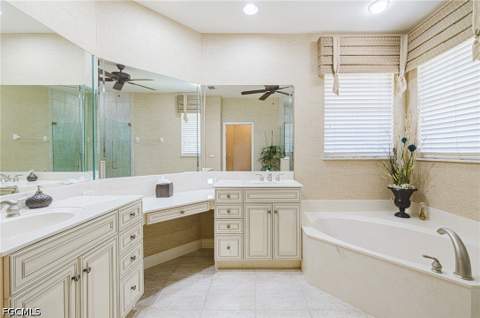 1925 Harbour Cir, Cape Coral FL - photo 20 of 48