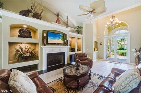 1925 Harbour Cir, Cape Coral FL - photo 9 of 48