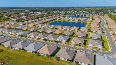 1050 Enbrook Loop, Naples FL - photo 19 of 22