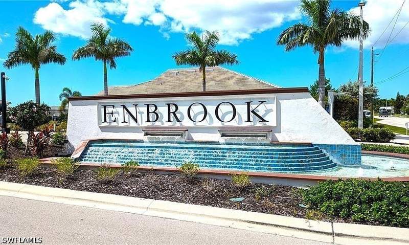 2 bedroom Attached at 1050 Enbrook Loop, Enbrook, Naples — photo 5